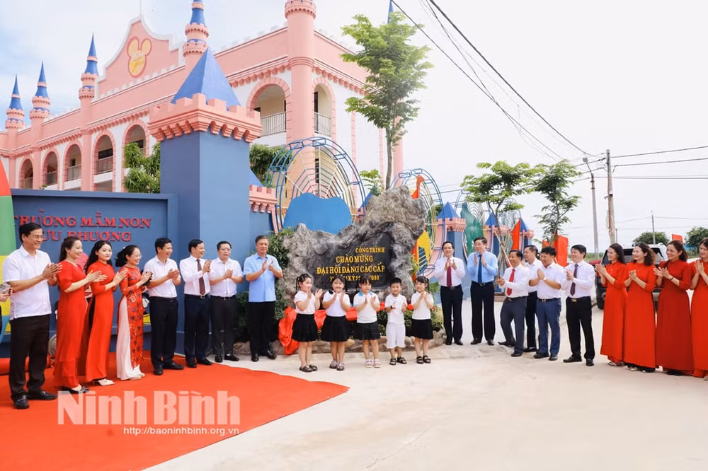 man-non-luu-phuong_1750239032056.jpg