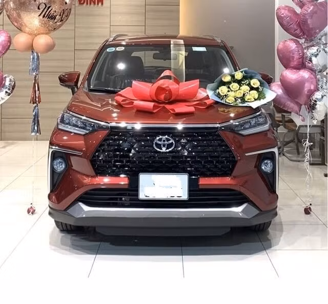 dau-xe-toyota-veloz-2025