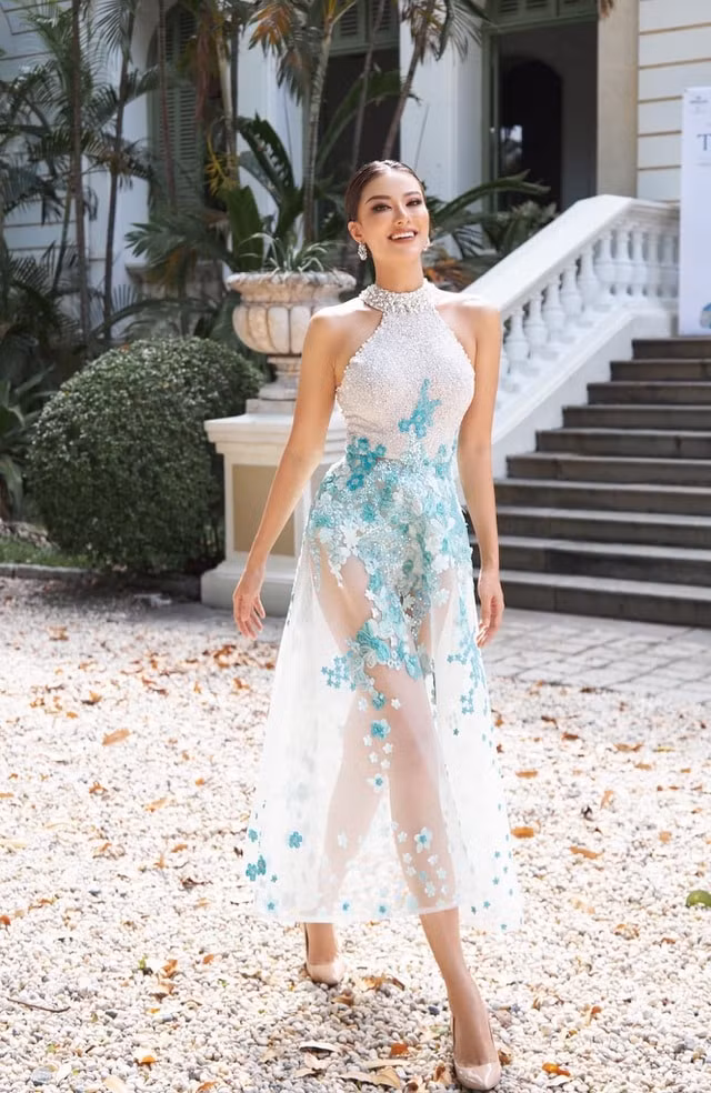 Hiện Kim Duyên được công chúng trong nước kỳ vọng sẽ làm nên thành tích mới cho Việt Nam trên bảng xếp hạng nhan sắc quốc tế.