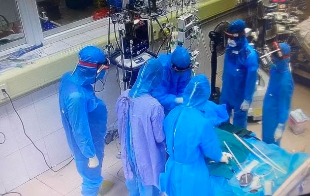 Bệnh nhân thứ 41 mắc COVID-19 tử vong trên nền bệnh lý suy tim (ảnh TL).