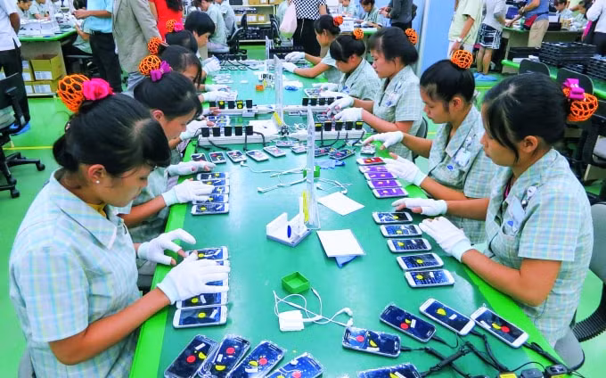 Nếu Việt Nam chậm cải tiến năng suất lao động khó đạt mục tiêu tăng trưởng.