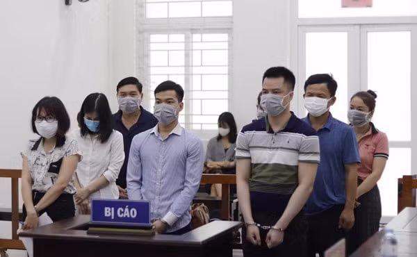 Các bị cáo trong vụ án