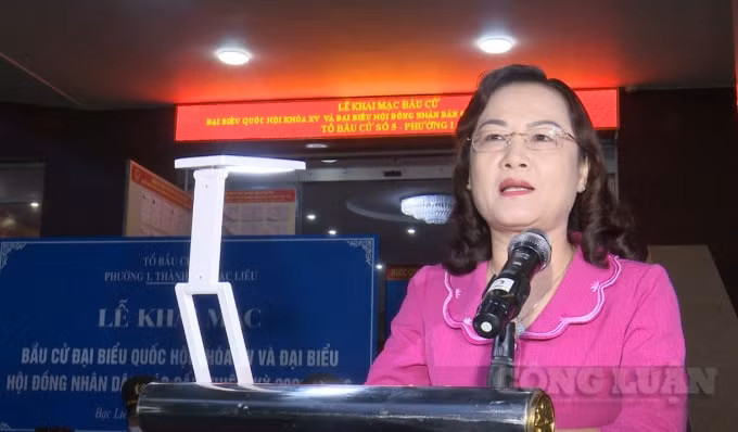 Bà Lê Thị Ái Nam phát biểu chỉ đạo