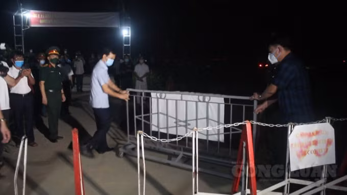 Ban chỉ đạo phòng chống dịch Covid-19 huyện Thanh Thủy (Phú Thọ) đã chính thức gỡ bỏ phong tỏa cách ly y tế tại một phần khu dân cư số 7 xã Tân Phương.