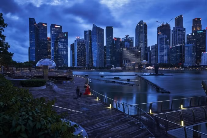 Giới siêu giàu châu Á đổ xô đến Singapore tránh dịch. Ảnh: Bloomberg.