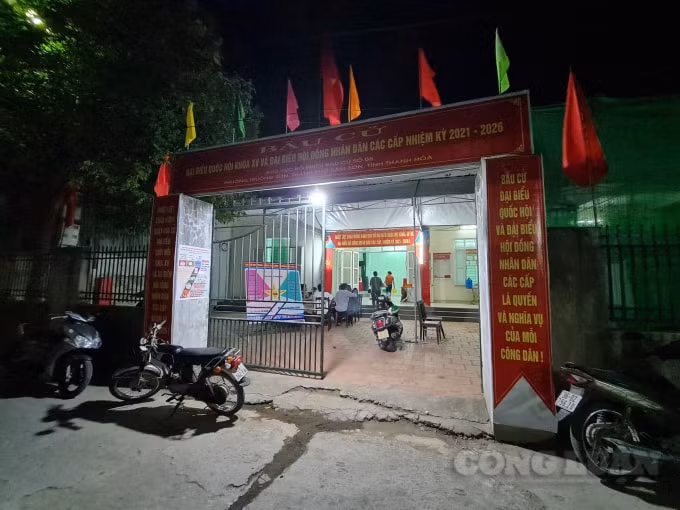 Khu vực bỏ phiếu số 8, phường Trường Sơn, TP Sầm Sơn, Thanh Hoá