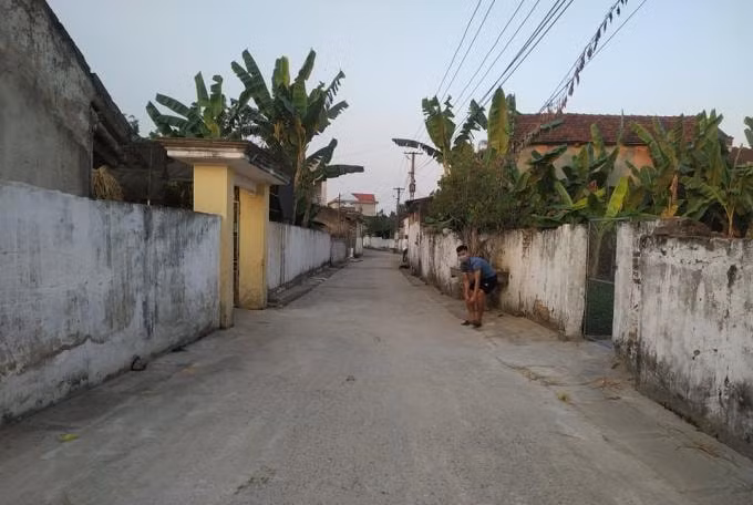 Thôn 7, xã Thiệu Phúc, nơi có bệnh nhân mắc Covid-19 đã được kiểm soát chặt chẽ. Ảnh: LD