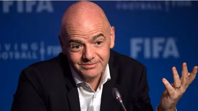 Chủ tịch FIFA Gianni Infantino tuyên bố sẽ nghiên cứu tổ chức World Cup 2 năm một lần. Ảnh: internet