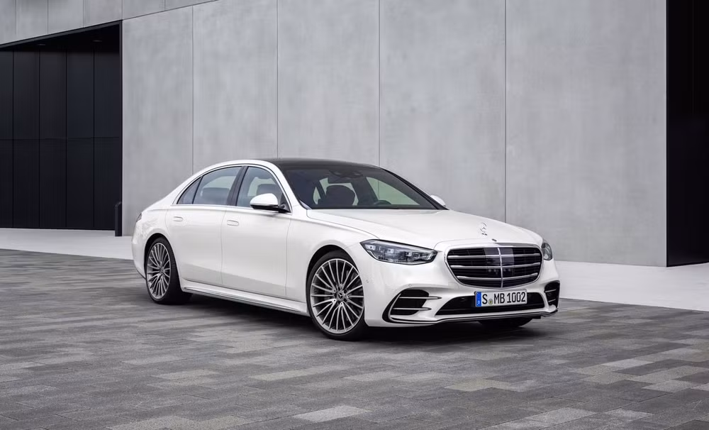 Phiên bản S 580 L 4MATIC. Ảnh: Carscoops