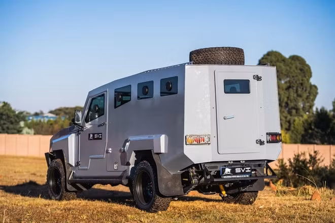Xe bọc thép Toyota Land Cruiser. Ảnh: SVI