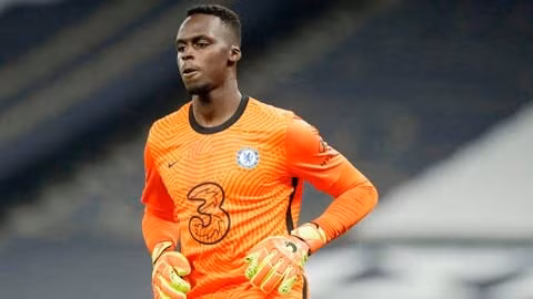 Thủ môn Edouard Mendy mang tin mừng cho Chelsea trước thềm Chung kết C1. Ảnh: internet