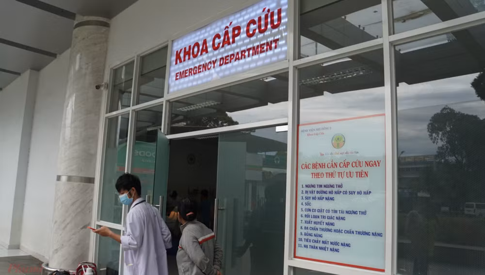 tp hcm lam ro thong tin mot benh nhi tu vong sau khi tap vat ly tri lieu tai nha hinh 1