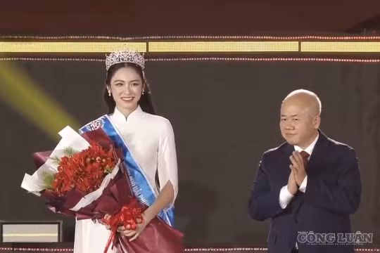 Hải Phòng: Trao danh hiệu Đại sứ Du lịch và vinh danh các cơ sở Du lịch Xanh tại Lễ hội Hoa Phượng Đỏ 2026