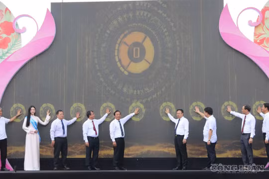 Quy tụ gần 19.000 đơn vị sản phẩm OCOP cùng nhiều món ngon đặc sản địa phương.
