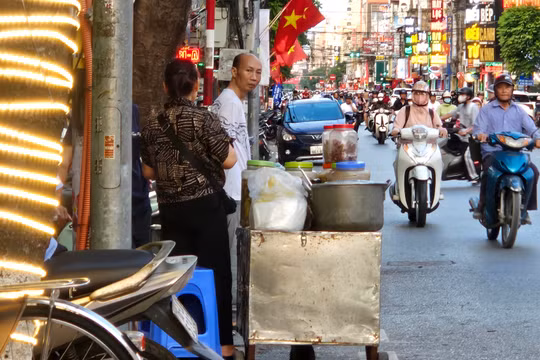 Phường Lê Chân (Hải Phòng) sẽ "phạt nguội" hành vi lấn chiếm lòng đường, vỉa hè từ 11/5/2026.
