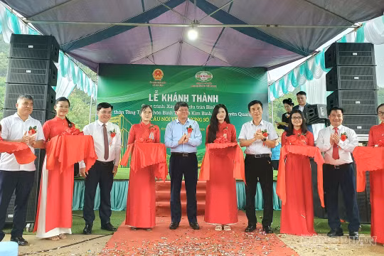 Nhựa Tiền Phong khánh thành cầu nối yêu thương số 119 tại Tuyên Quang.