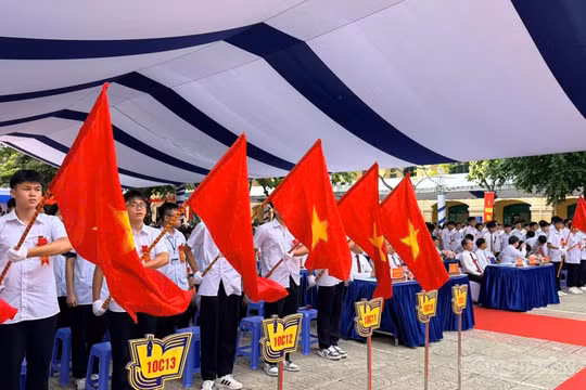 Hải Phòng rộn ràng Lễ khai giảng năm học 2026 - 2027, hơn 1,1 triệu học sinh bước vào năm học mới