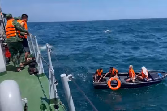 1 thuyền viên bị nạn trên vùng biển Bạch Long Vĩ đã được tìm thấy và sức khỏe ổn định.