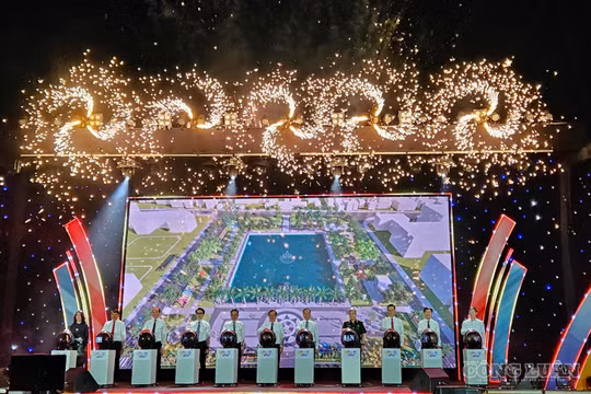 Khai mạc chuỗi sự kiện “Kiến An - Ngày hội Hạnh phúc 2026” gắn với lễ khánh thành Dự án vườn hoa Hồ Hạnh Phúc