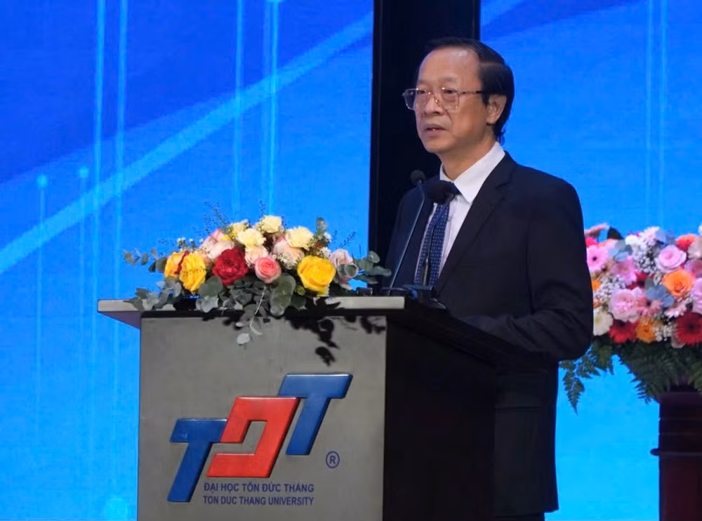 thu-truong-pham-ngoc.jpg