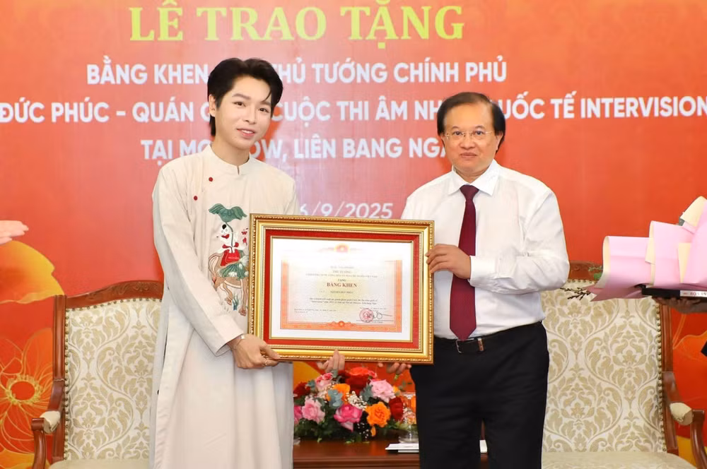 Ảnh màn hình 2025-09-26 lúc 21.51.53