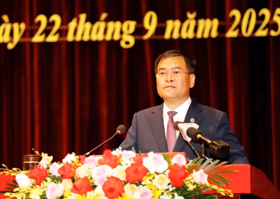 anh-22-quang-ninh-co-tan-chu-tich-bui-van-khang.jpg