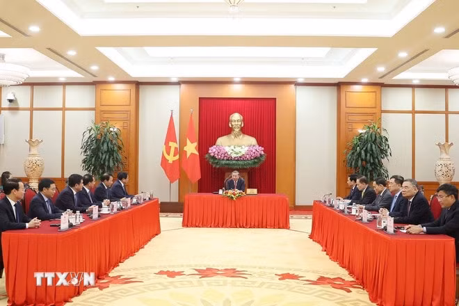 viet-nam-hoa-ky-tong-bi-thu-to-lam-va-tong-thong-hoa-ky-dien-dam.jpg