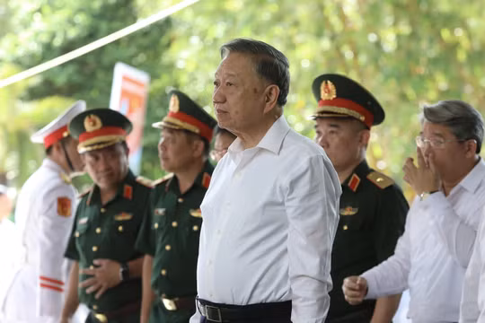 Phát biểu của Tổng Bí thư, Chủ tịch nước Tô Lâm tại cuộc gặp gỡ lực lượng làm nhiệm vụ tại công viên Lê Thị Riêng