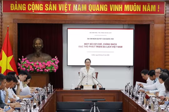 Tháo gỡ điểm nghẽn, khơi thông nguồn lực và tạo động lực mới cho ngành du lịch phát triển