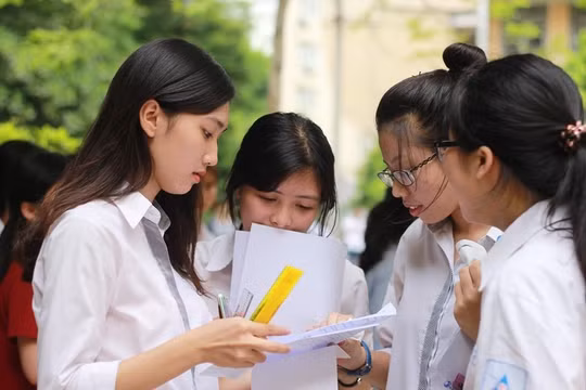 Định hướng cho thế hệ trẻ