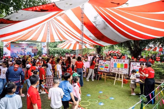 Hàng nghìn học sinh háo hức khám phá thành phố Toán học AI tại Mathnasium’s Day 2026