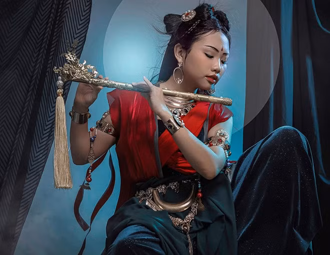 Tạo hình của Phương Mỹ Chi trong dự án Bát Nhã Thuyền gây nhiều tò mò. Ảnh: NVCC.