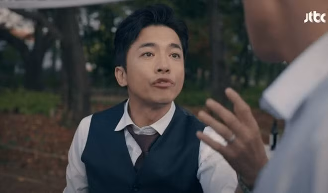 Kim Young Min từng gây chú ý khi góp mặt trong bộ phim truyền hình đình đám là&nbsp;“Hạ cánh nơi anh.