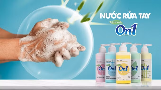 Nước rửa tay On1 của Lixco vừa ra mắt có khả năng diệt khuẩn.