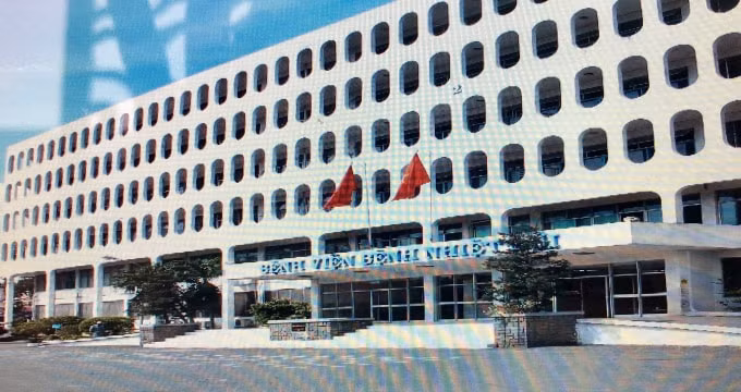 Bênh viện Bệnh Nhiệt Đới –tp.HCM một trong những bệnh viện xét nghiệm sàng lọc và điều trị bệnh Covid-19 - Ảnh minh họa