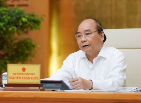 Thủ tướng phát biểu kết luận cuộc họp Thường trực Chính phủ chiều 22/4. Ảnh: VGP