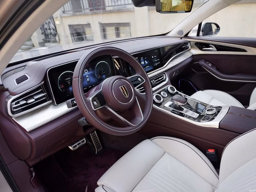 Nội thất Hongqi H9. Ảnh: Carscoops