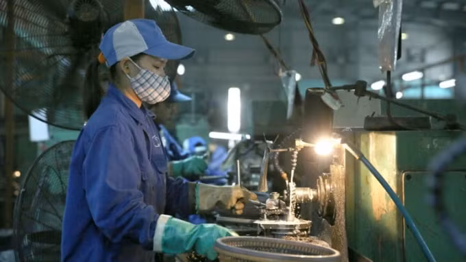 Doanh thu của các doanh nghiệp sẽ bị sụt giảm trong năm 2020 (ảnh TL)