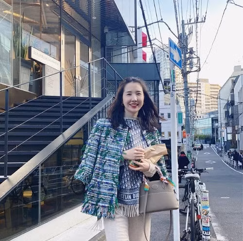 Hoa Hoa - bà xã Tưởng Phàm.