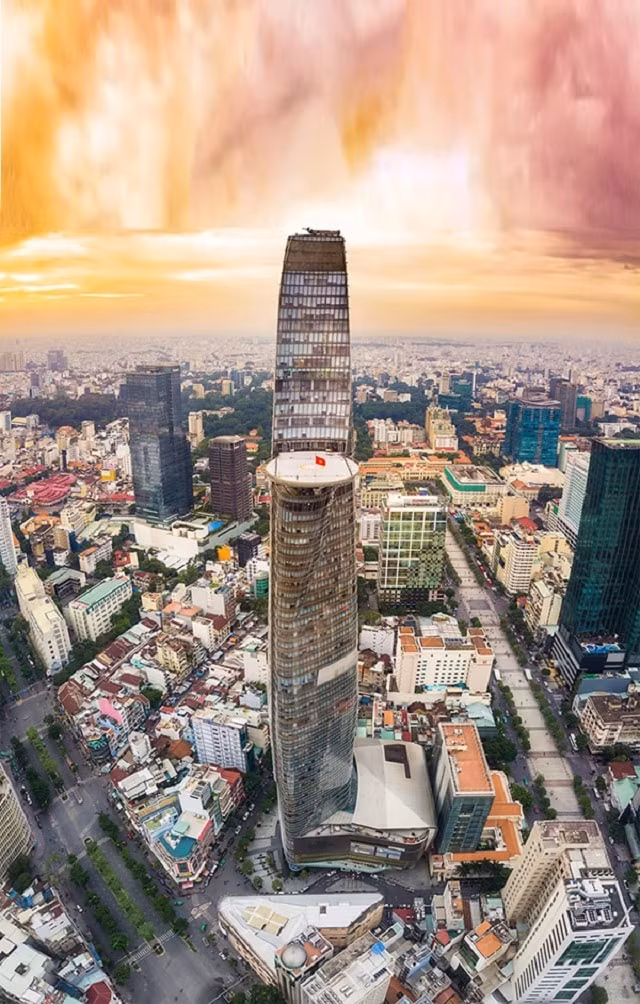 Tòa nhà Bitexco Skydeck. Ảnh: T.L
