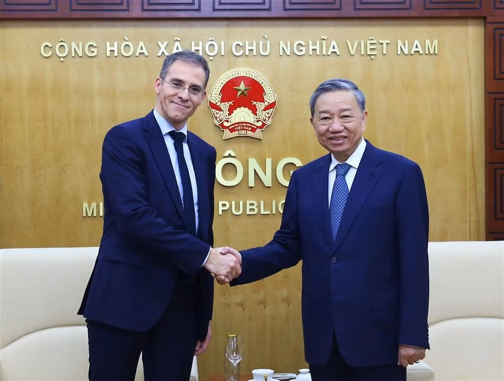bo cong an coi trong hop tac quoc te trong linh vuc quoc phong an ninh hinh 1