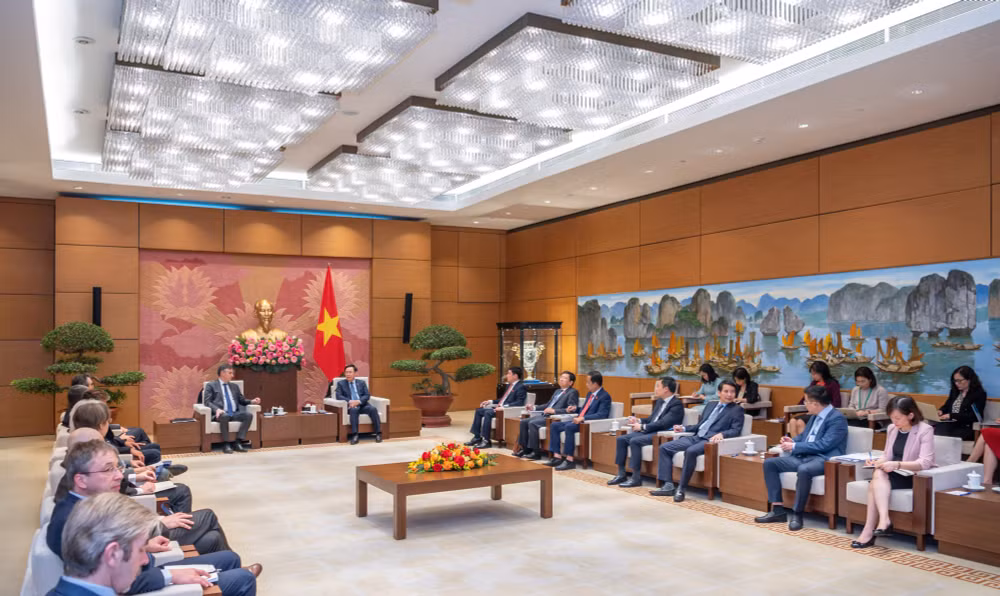 lien minh chau au la doi tac quan trong hang dau trong chinh sach doi ngoai cua viet nam hinh 2