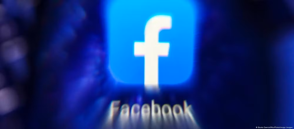 chinh phu duc duoc yeu cau dung van hanh trang facebook hinh 1