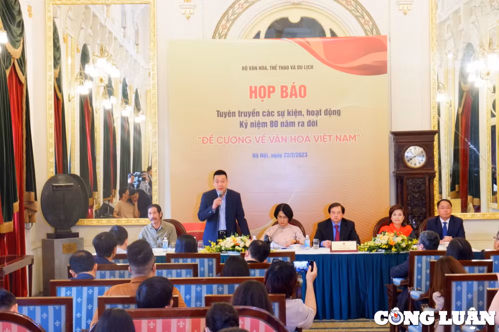 hoi thao 80 nam de cuong van hoa viet nam trao doi truc dien khong ne tranh nhung van de nong ve van hoa hinh 3
