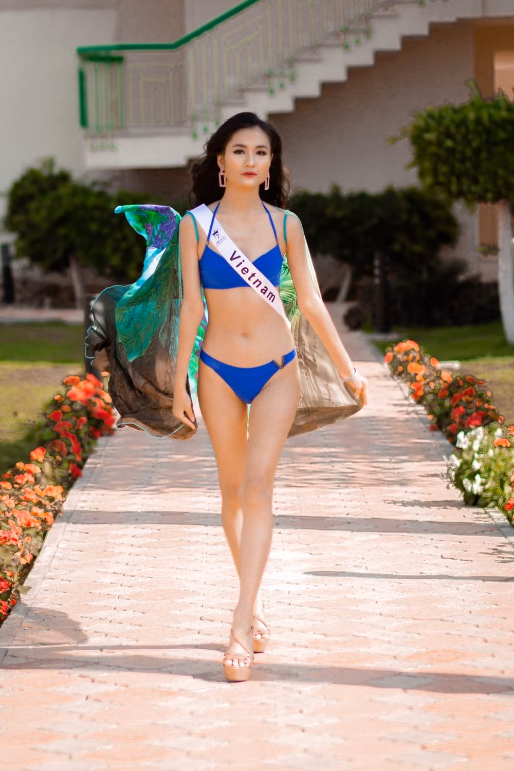 hoa hau nguyen thanh ha mang chan dung dong bang song cuu long den ai cap hinh 7