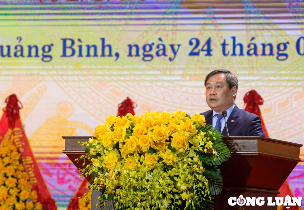ky niem trong the 100 nam ngay sinh trung tuong dong sy nguyen hinh 4