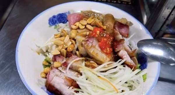 mien trung xay dung san pham du lich tu am thuc dac san dia phuong hinh 3