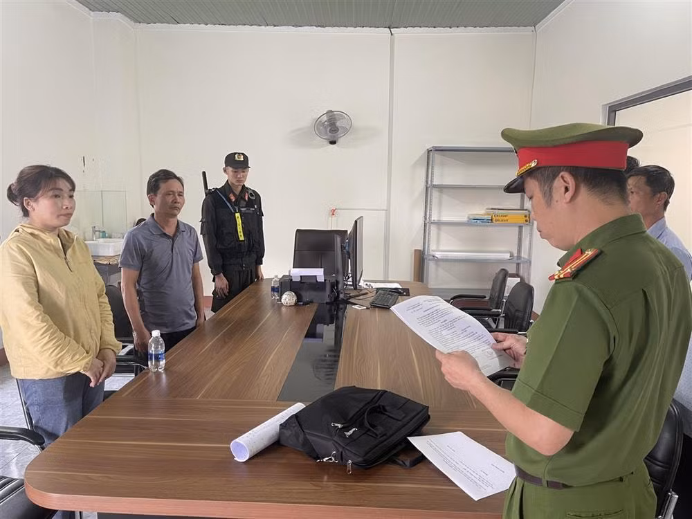 khoi to 8 bi can lien quan hoat dong dang kiem xe co gioi tai dac lak hinh 1