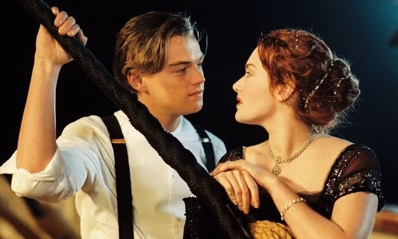 doanh thu phim avatar 2 vuot huyen thoai titanic hinh 1
