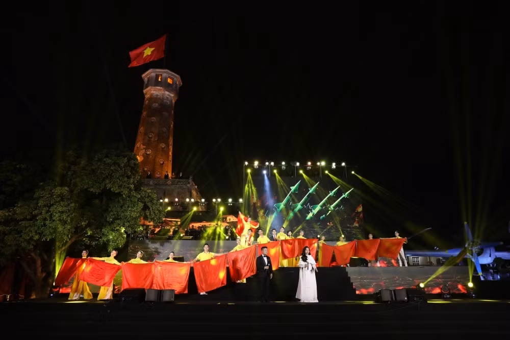 chuong trinh nghe thuat dac biet ky niem 80 nam ra doi de cuong van hoa viet nam hinh 2